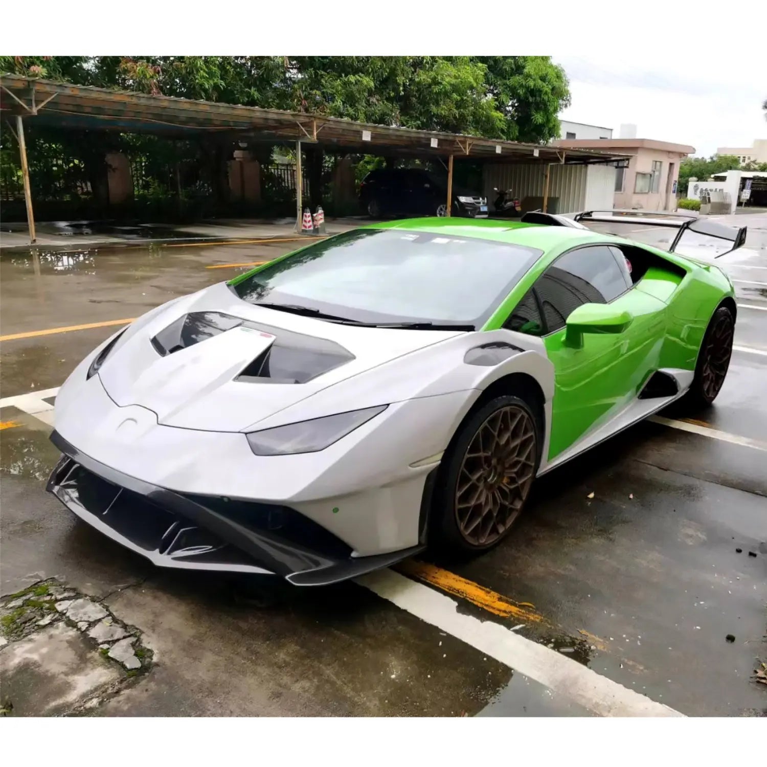 Carbon Fiber STO Full Conversion Kit - Lamborghini Huracan 580 610 EVO STO