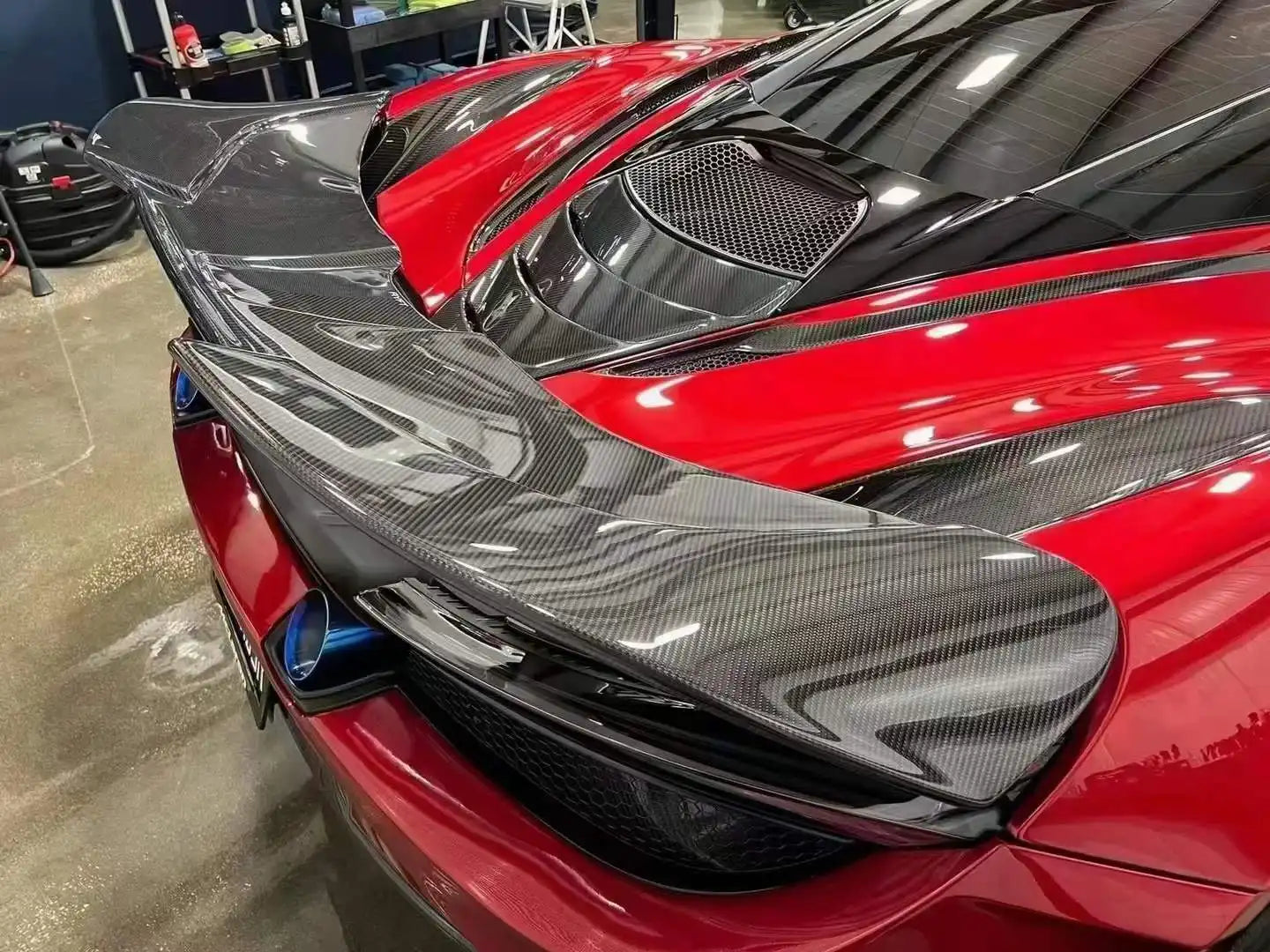 Full Carbon Fiber RT Style Aero Kit - McLaren 720s