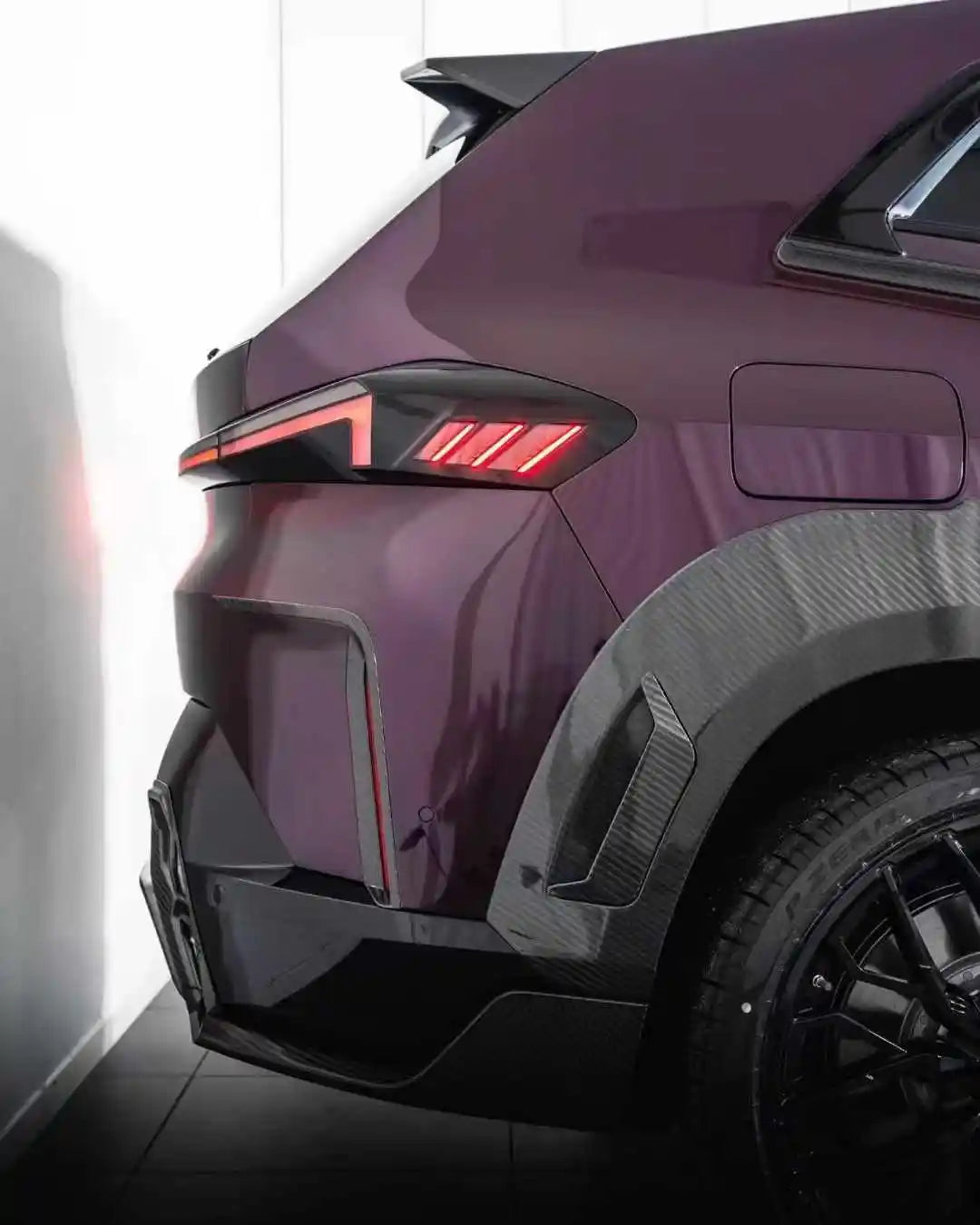 Dry Carbon Fiber RNG Style WideBody Kit - BMW XM G09