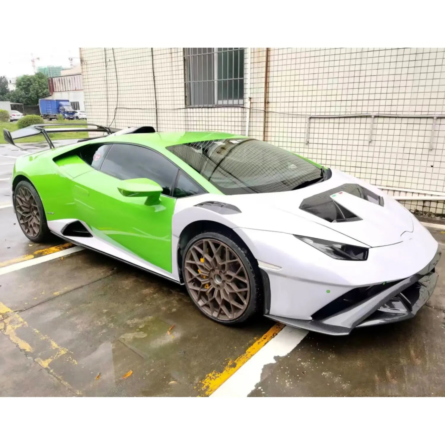 Carbon Fiber STO Full Conversion Kit - Lamborghini Huracan 580 610 EVO STO