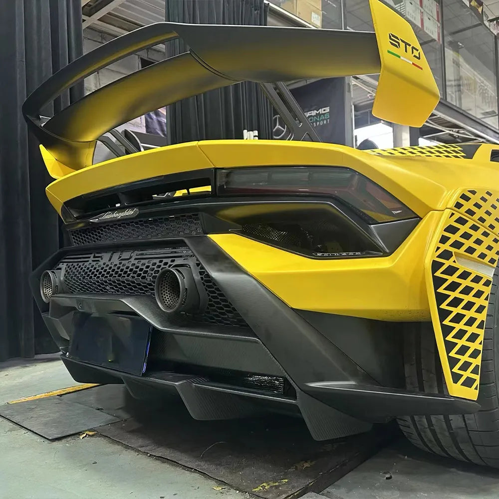 Dry Prepreg Carbon Fiber Replacement Rear Diffuser - Lamborghini STO
