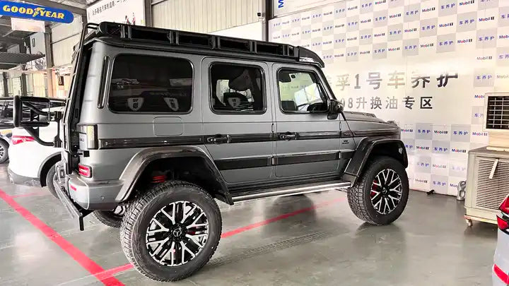Carbon Fiber Fender Flare Arches - Mercedes Benz G Wagon
