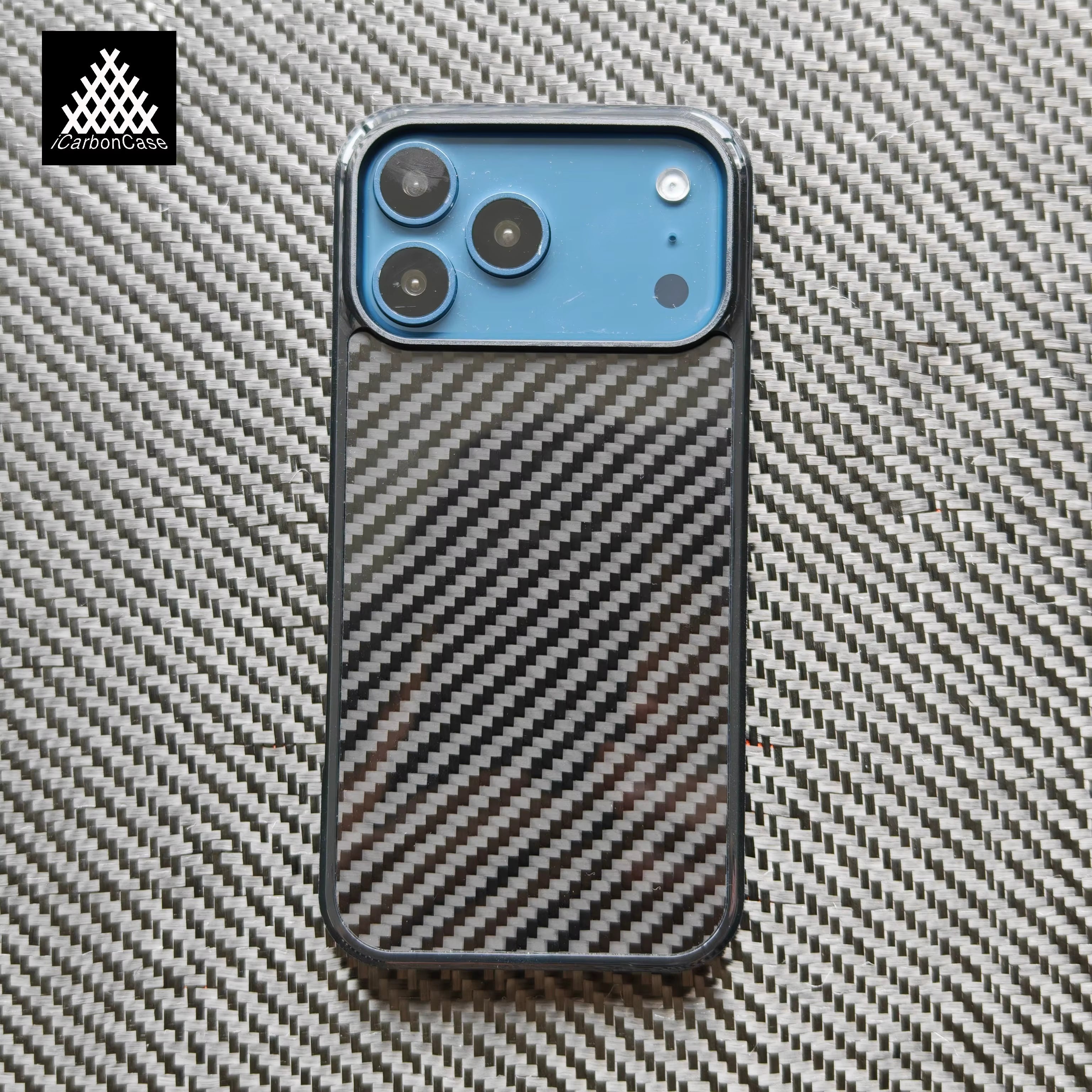 Carbon Fiber MagSafe Case- Apple iPhone 17 /17 Air /17Pro /17 Pro Max