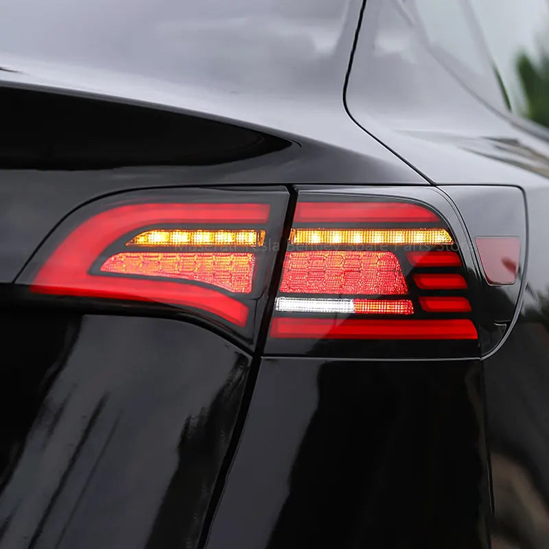 Eagle Eye Style LED Tail Light - Tesla Model 3/Y