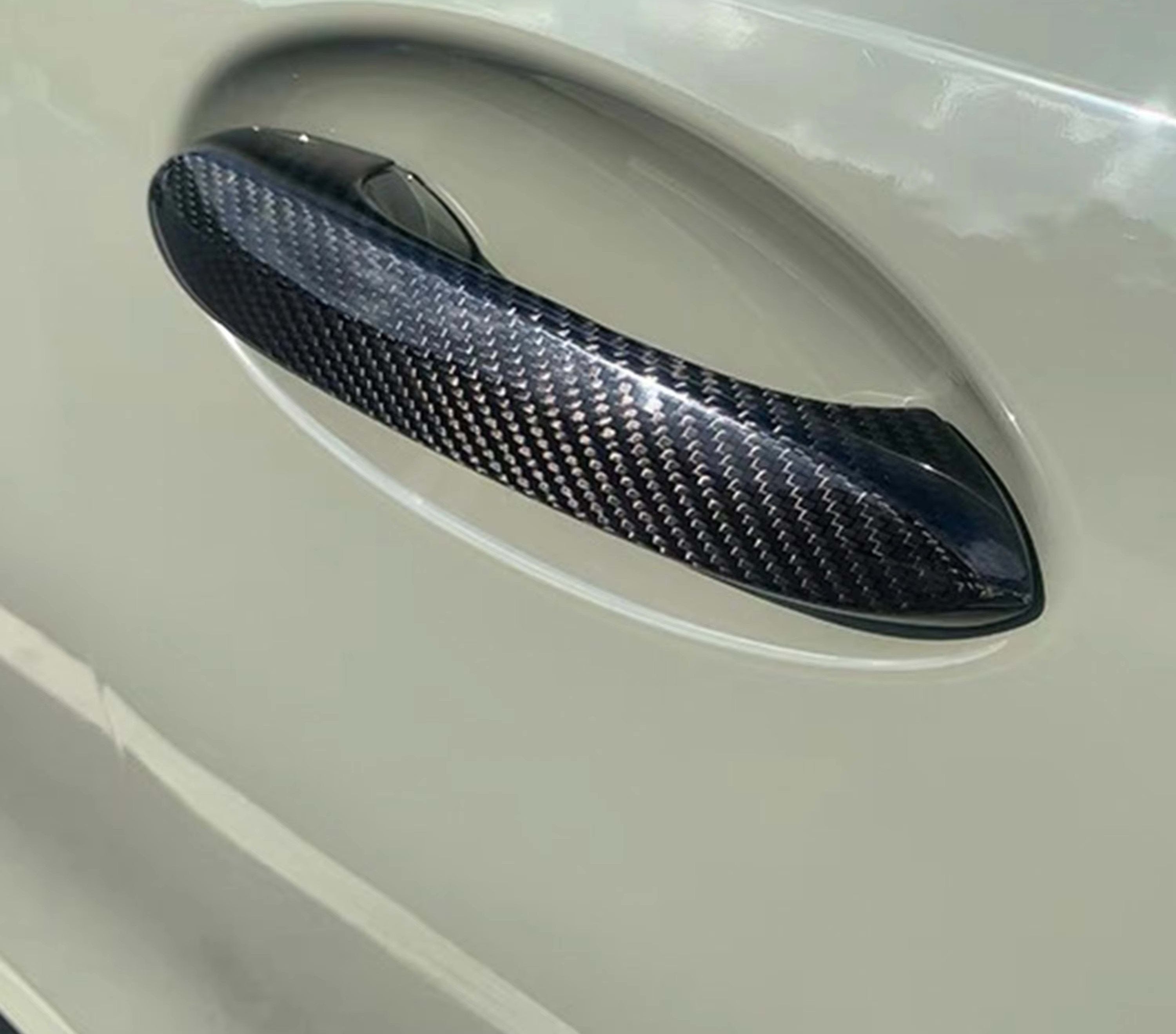 Dry Carbon Door Handle Cover -  BMW G30/F90 M5 Series