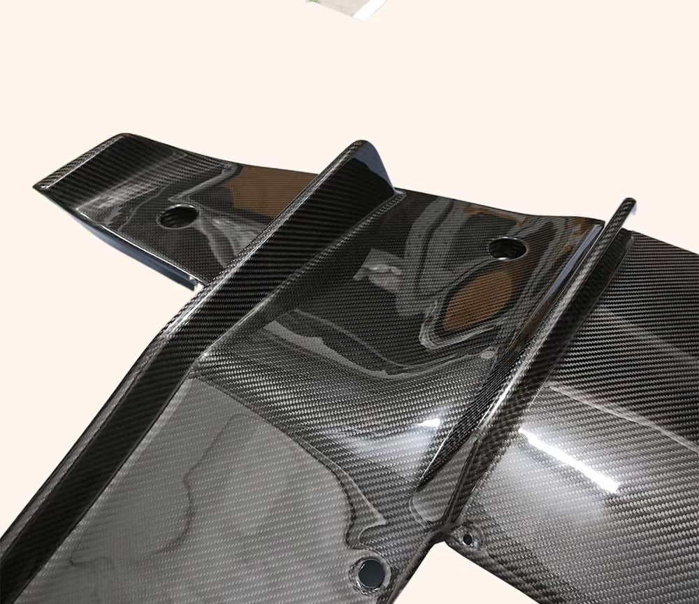 Carbon Fiber Rear RT Style Under Diffuser V2 - Mclaren 720 720S