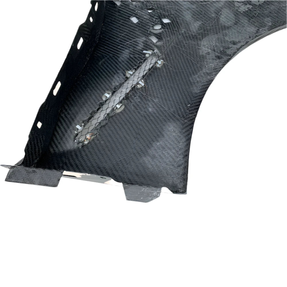 OEM+ w/ vent Front Carbon Fiber Fenders - BMW G80 M3