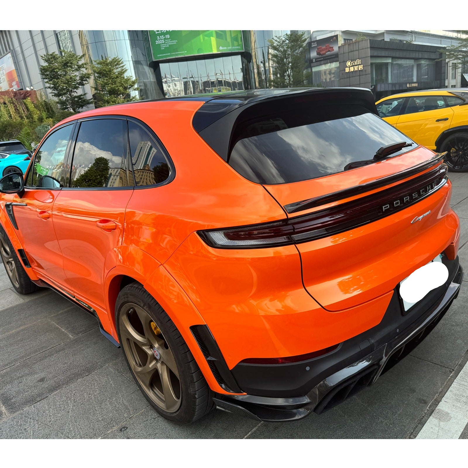 Carbon Fiber Aero Wide Body Kit - Porsche Cayenne 2024+