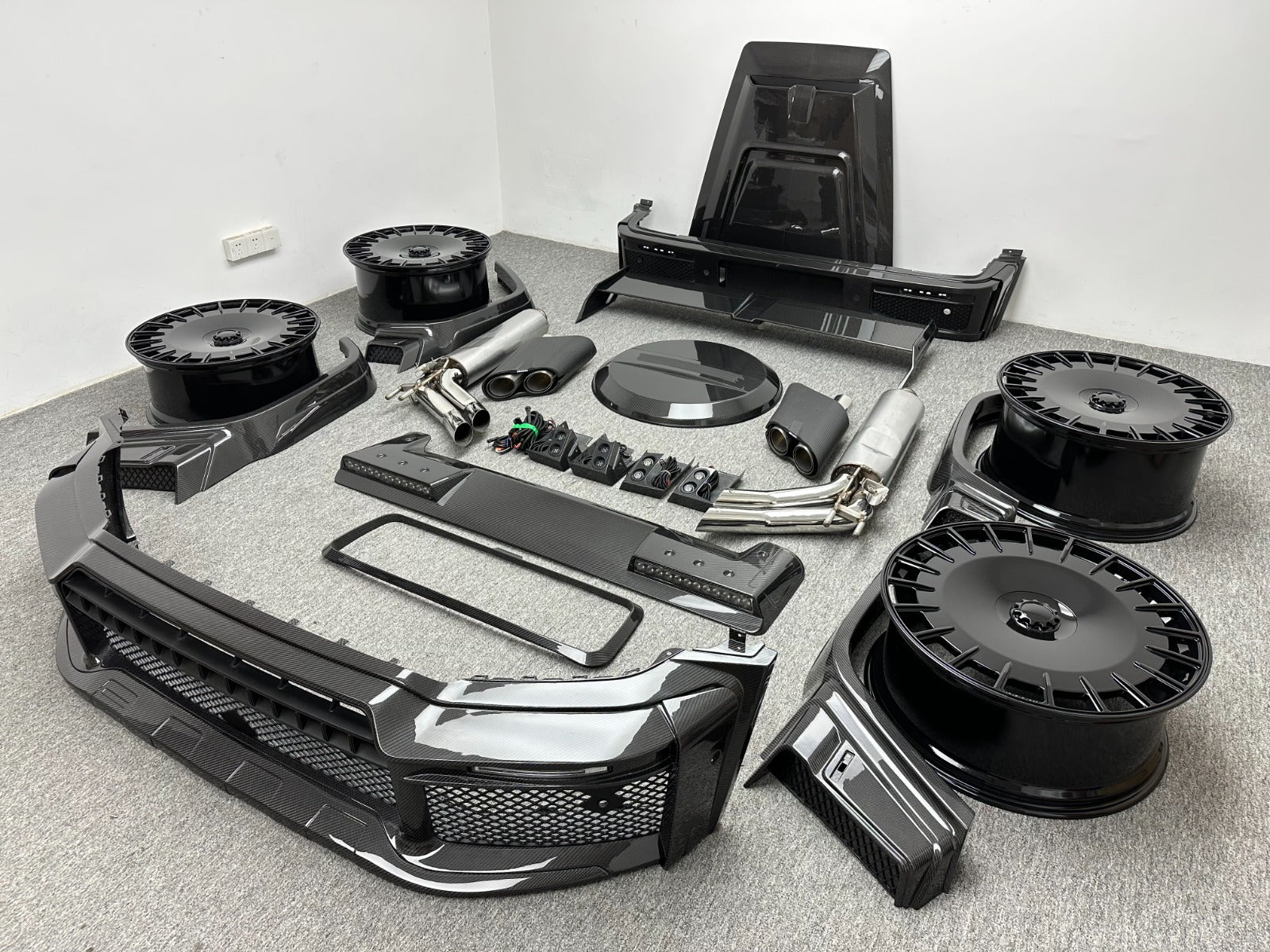 Carbon Fiber Full Brabus Body Kit - Mercedes Benz G Class G63 G500 G580 2025+