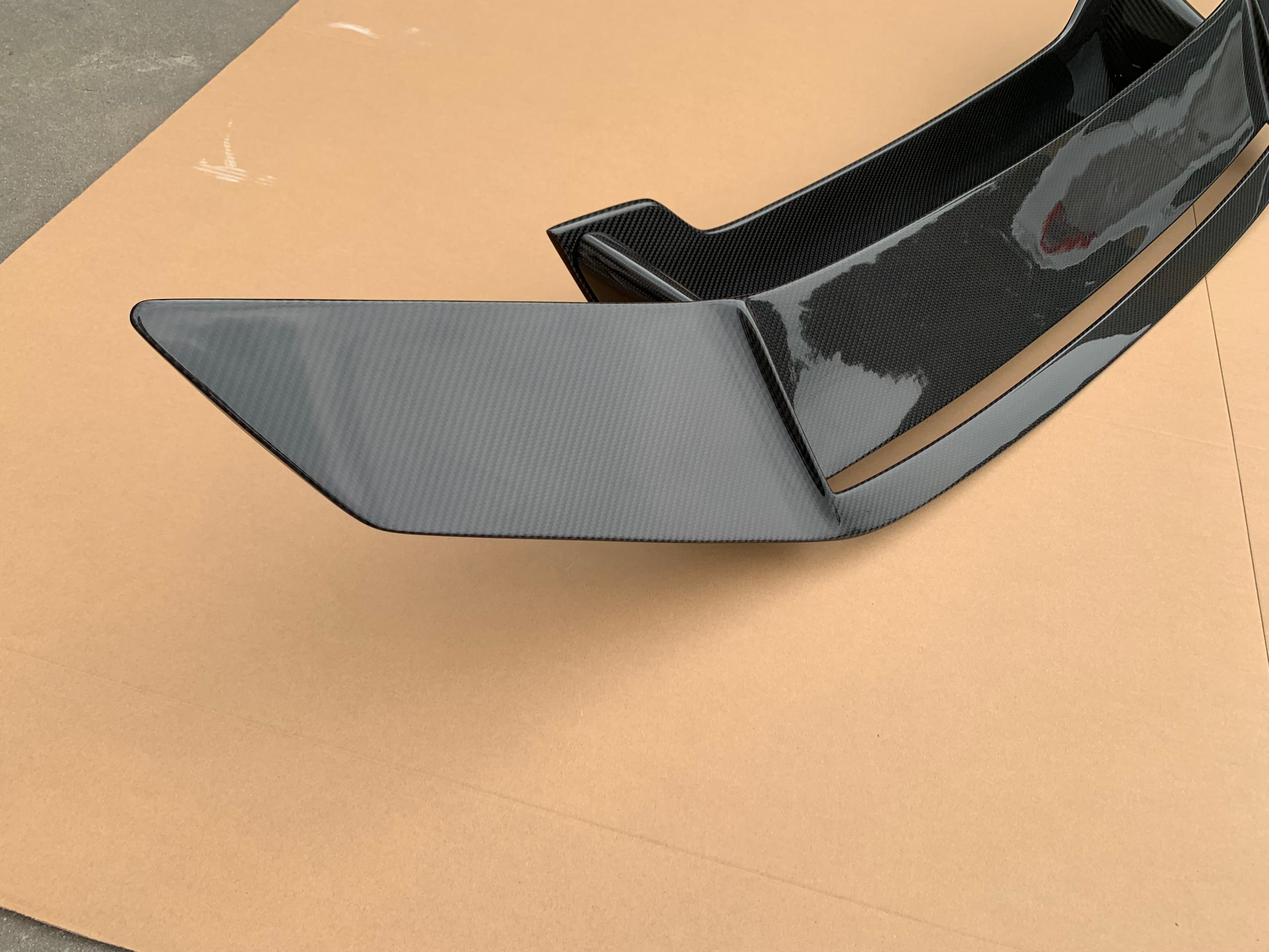 Carbon Fiber Vented Aerodynamic Wing V2 - Mclaren GT
