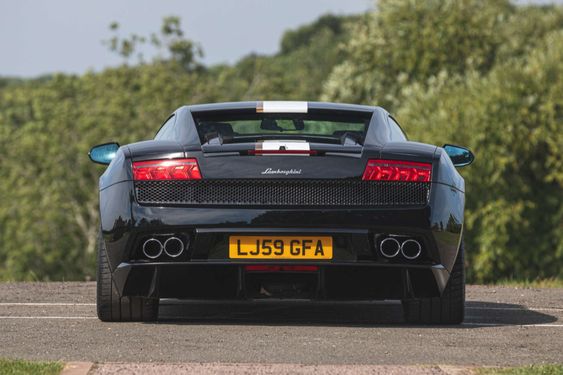 Carbon Fiber Diffuser - Lamborghini Gallardo