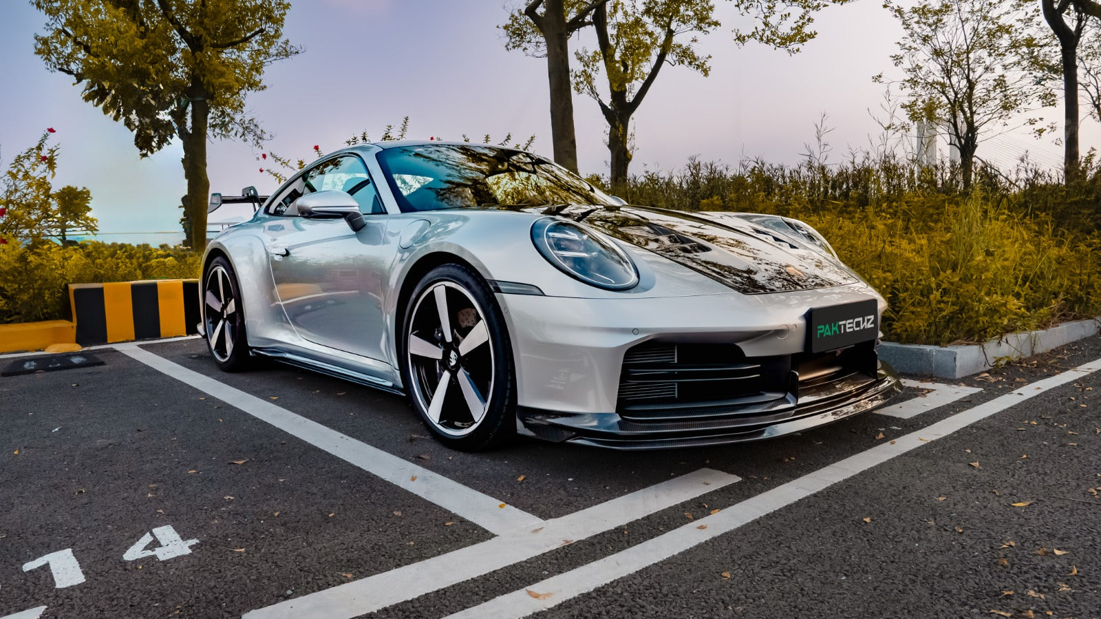 Paktechz Dry Carbon Fiber Body Kit Side Skirts - Porsche 911 992 Carrera S 2019 - 2025