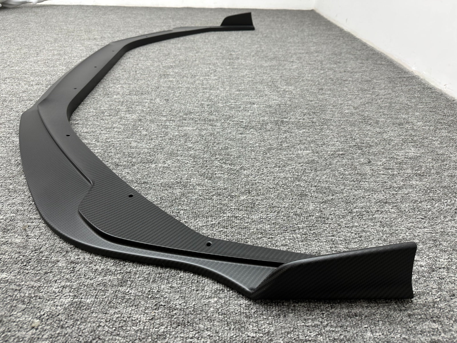 Carbon Fiber Front Splitter Lip - Lamborghini Huracan STO