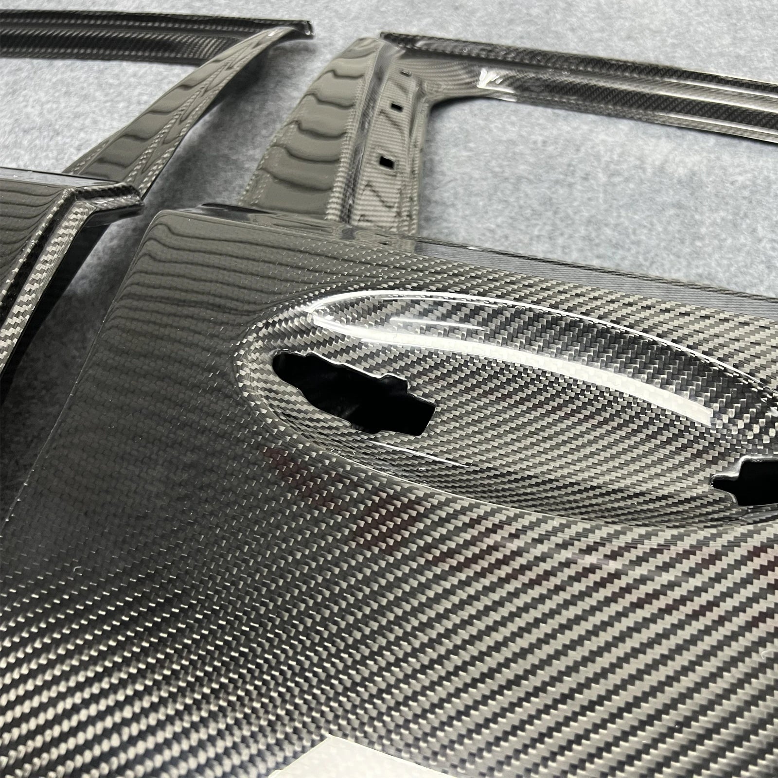 Dry Carbon Fiber Doors - G80 M3