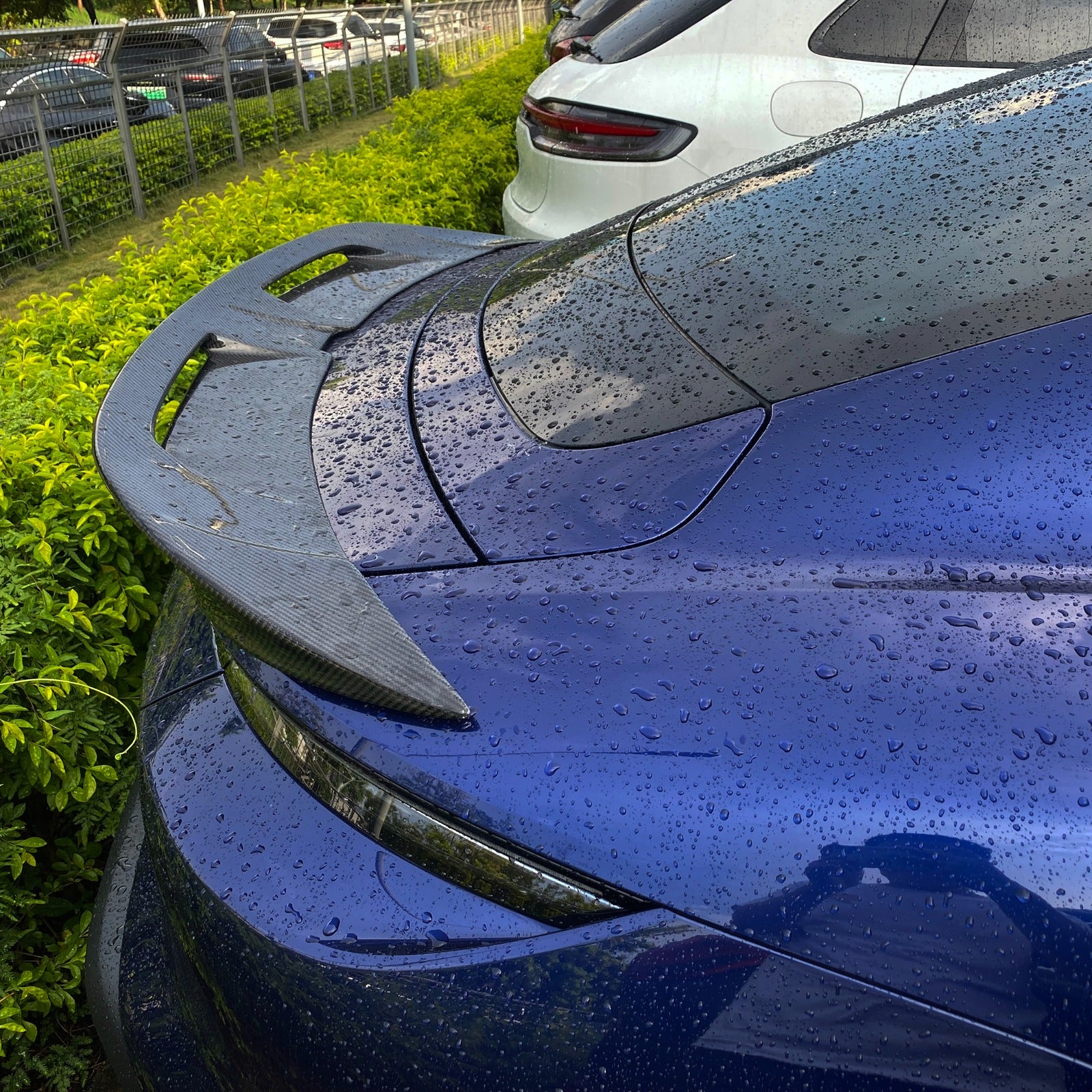 Carbon Fiber Vented Rear Spoiler - Porsche Taycan 2020+