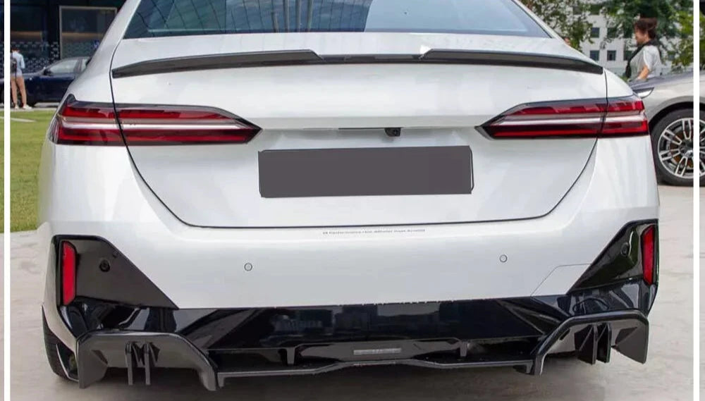 Gloss Black Rear Diffuser - BMW 5 Series I5 G60 2024-2025