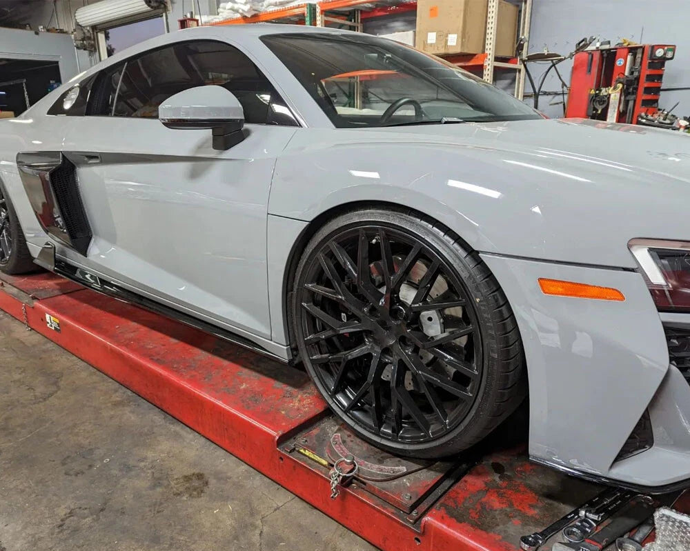 C Style Carbon Fiber Side Skirt Extension - Audi R8 Gen 2 2019-2024