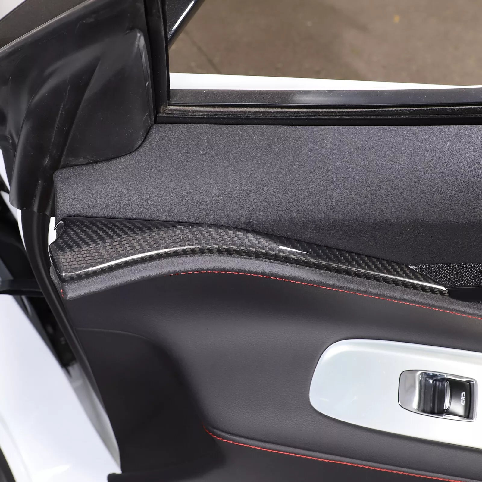 Carbon Fiber Door Inner A-pillar Trim Cover For Corvette C8 2020-2023