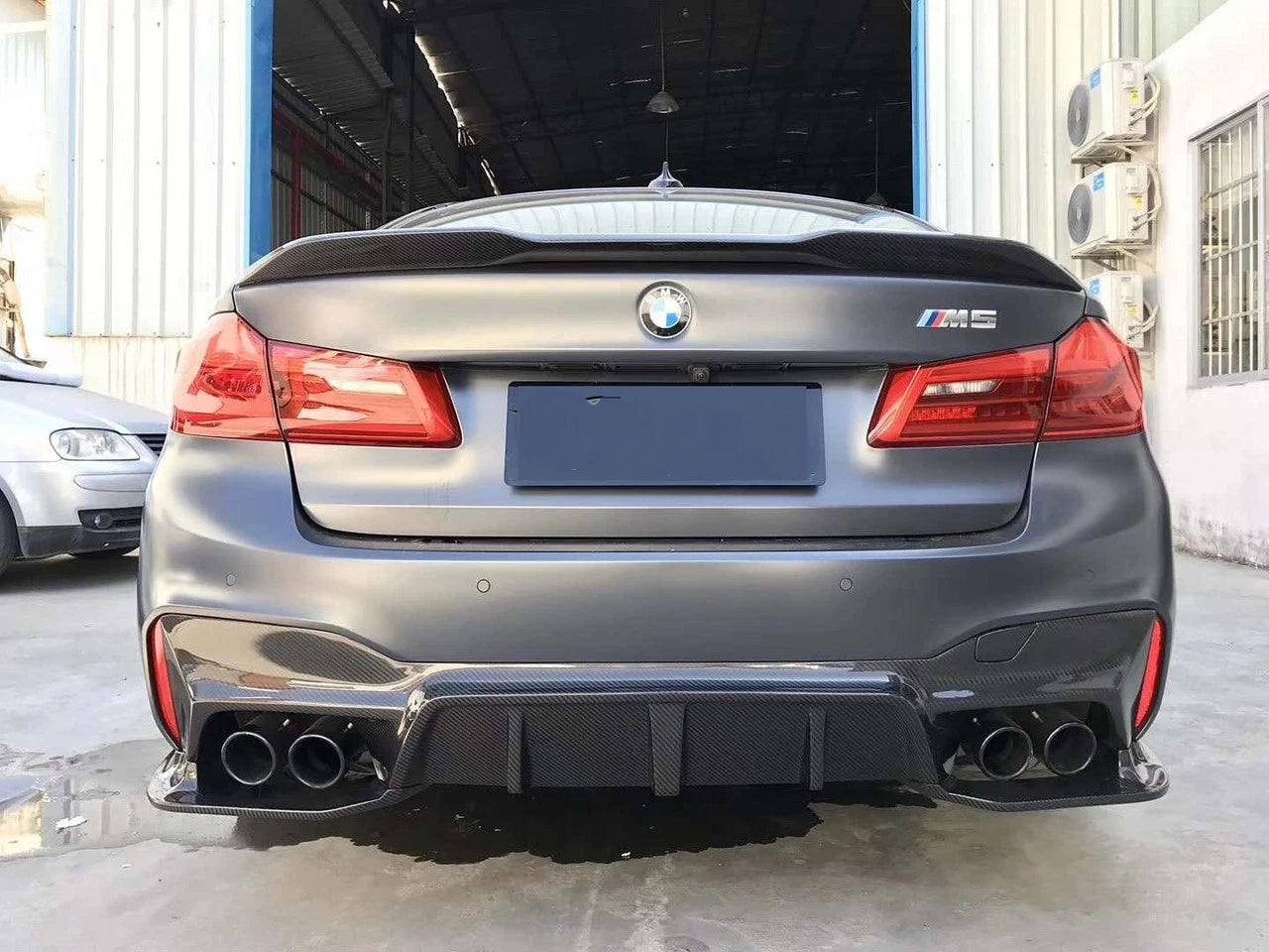 Gloss Black CS Pro Style Spoiler - BMW G30 5-Series F90 M5