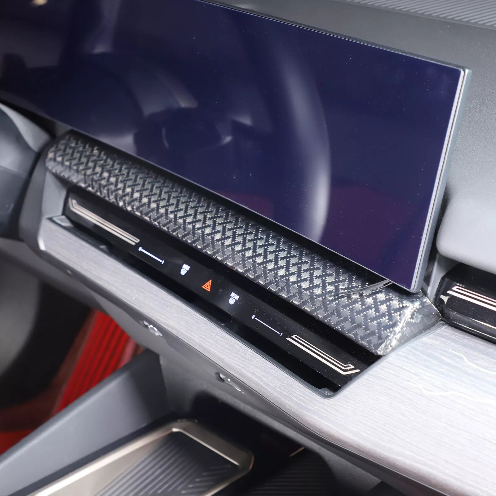 X style Carbon Fiber Center Navigation Screen Lower trim - BMW 5 Series G60 2024+