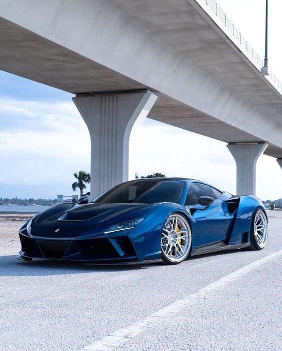 Ferrari F8