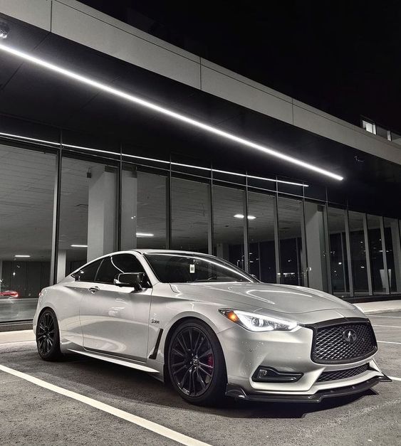 Infiniti Q60
