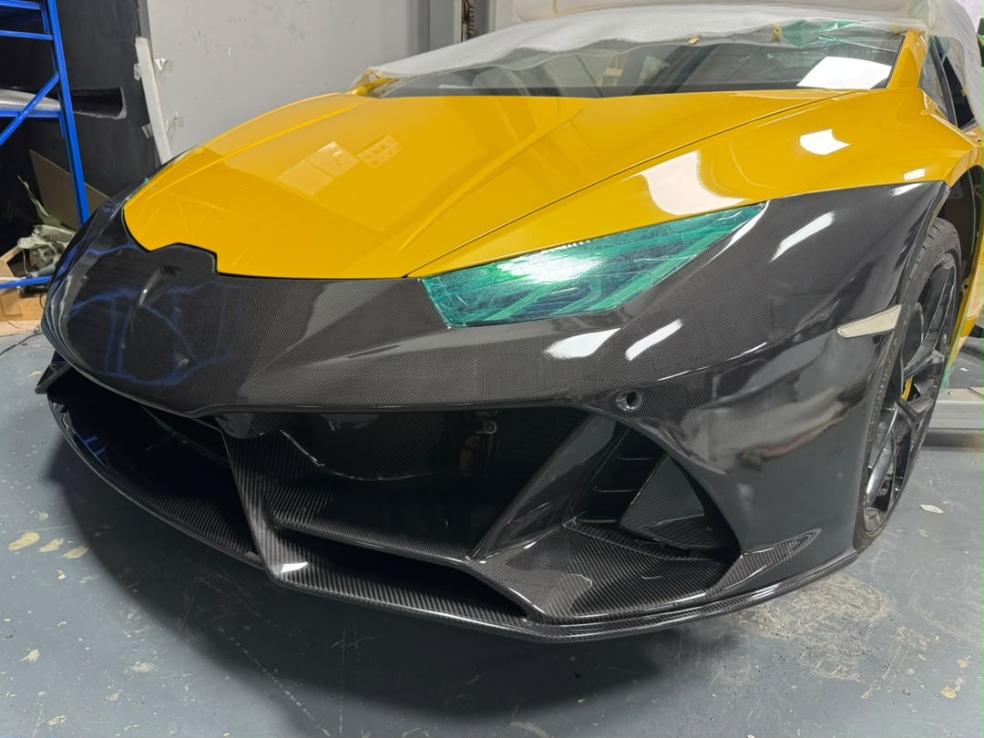 Carbon Fiber Evo Style Front and Rear Bumper Conversion kit - Lamborghini Huracan