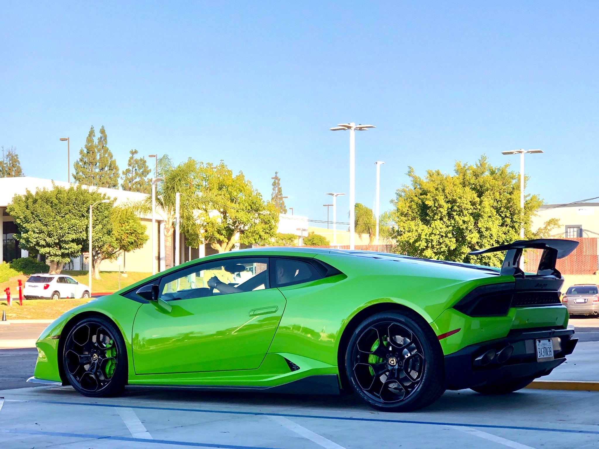 Carbon Fiber Performance Style Rear Wing w/ base-  Lamborghini Huracan