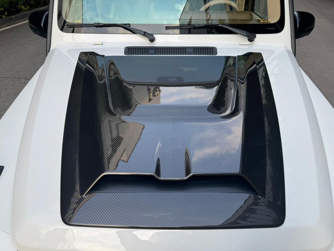 Carbon Engine Engine Cover hood trim - Mercedes G wagon W465