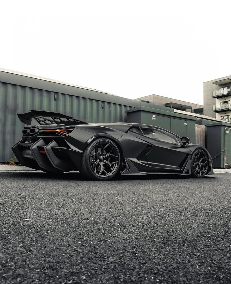 Carbon Fiber Aero Body Kit - Lamborghini Revuelto