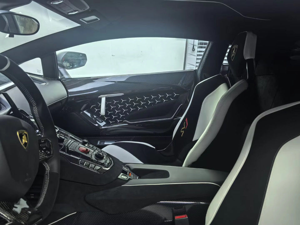 Dry Carbon Fiber Interior Trim Complete kit - Lamborghini Aventador LP