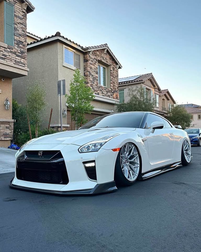 Carbon Fiber BZ Style Front Lip - Nissan GTR R35 2017-2019