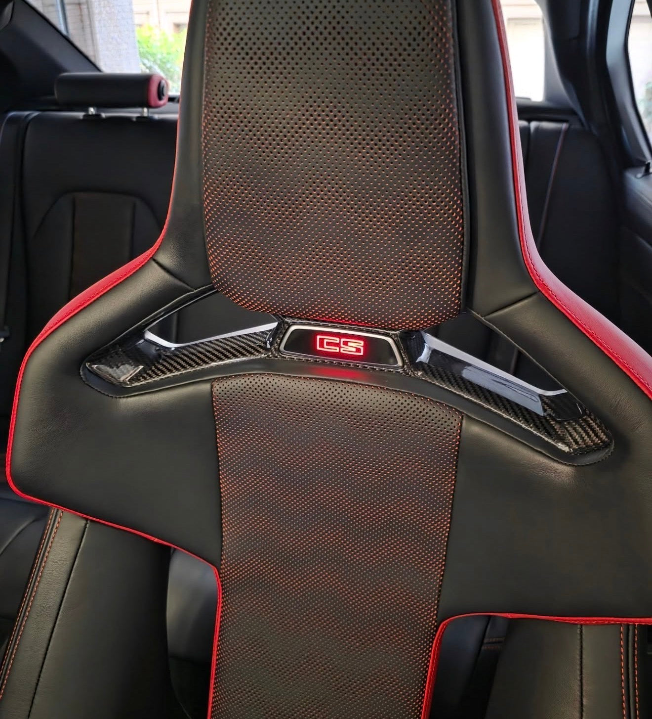 Carbon Fiber Seat Center trim Cover - BMW G80 G81 M3 /G82 G83 M4 /G87 M2