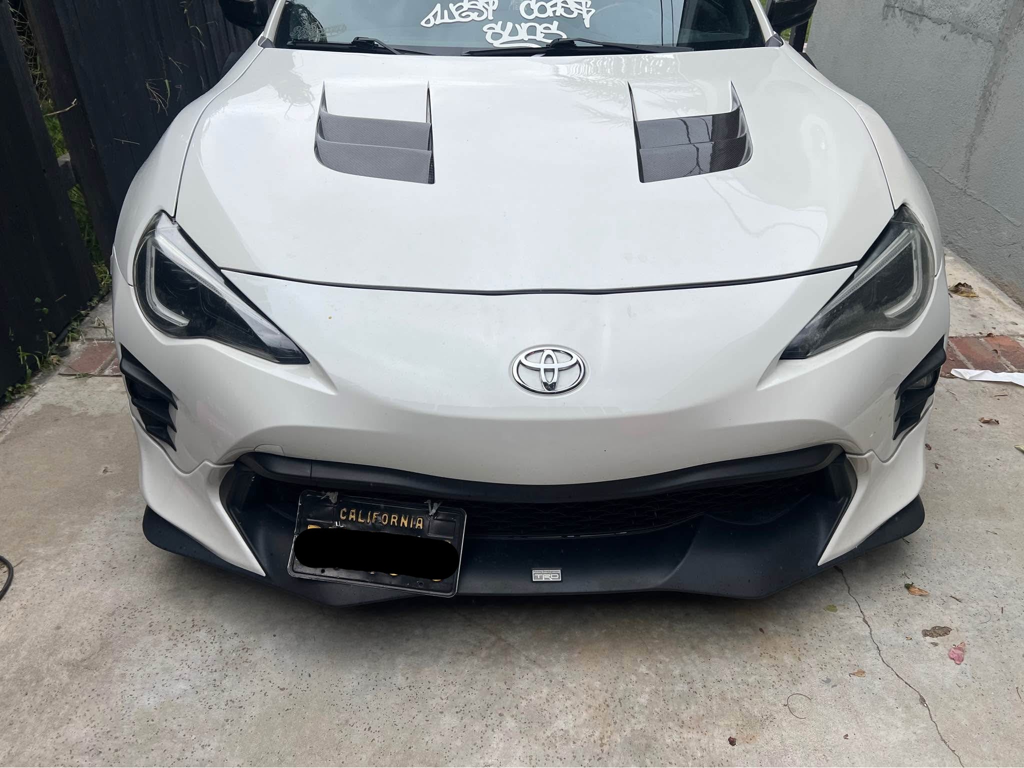 Carbon Fiber Vented Front Engine Hood V1 - Scion FRS / Subaru BRZ