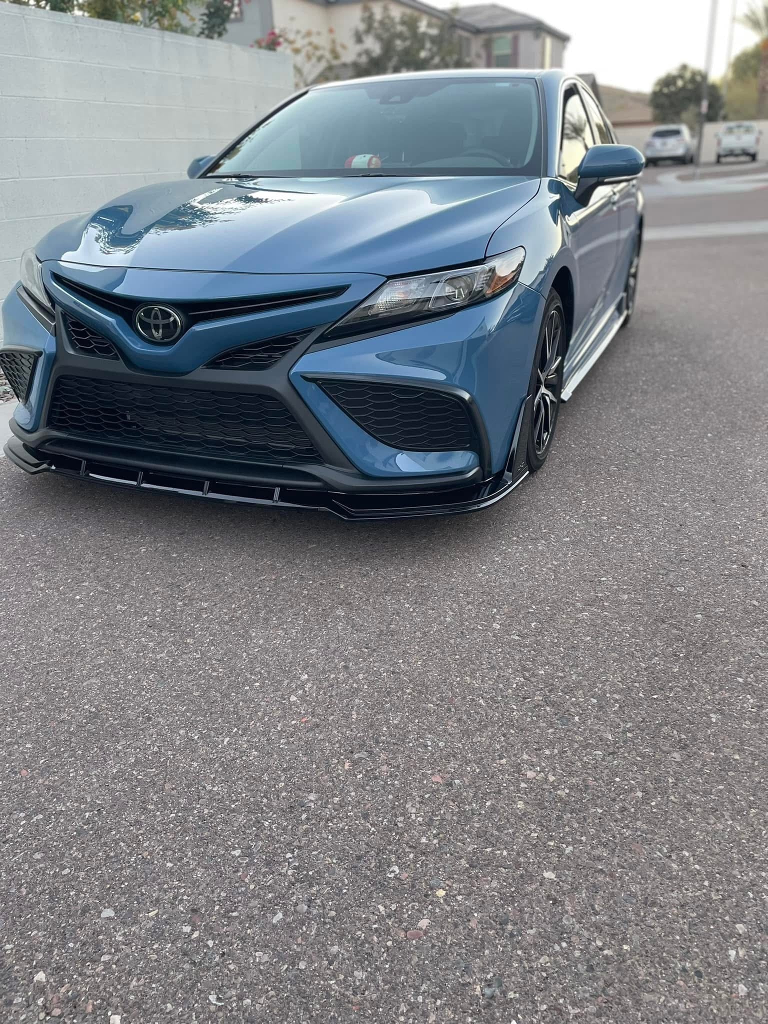 Gloss Black Front Lip - Toyota Camry