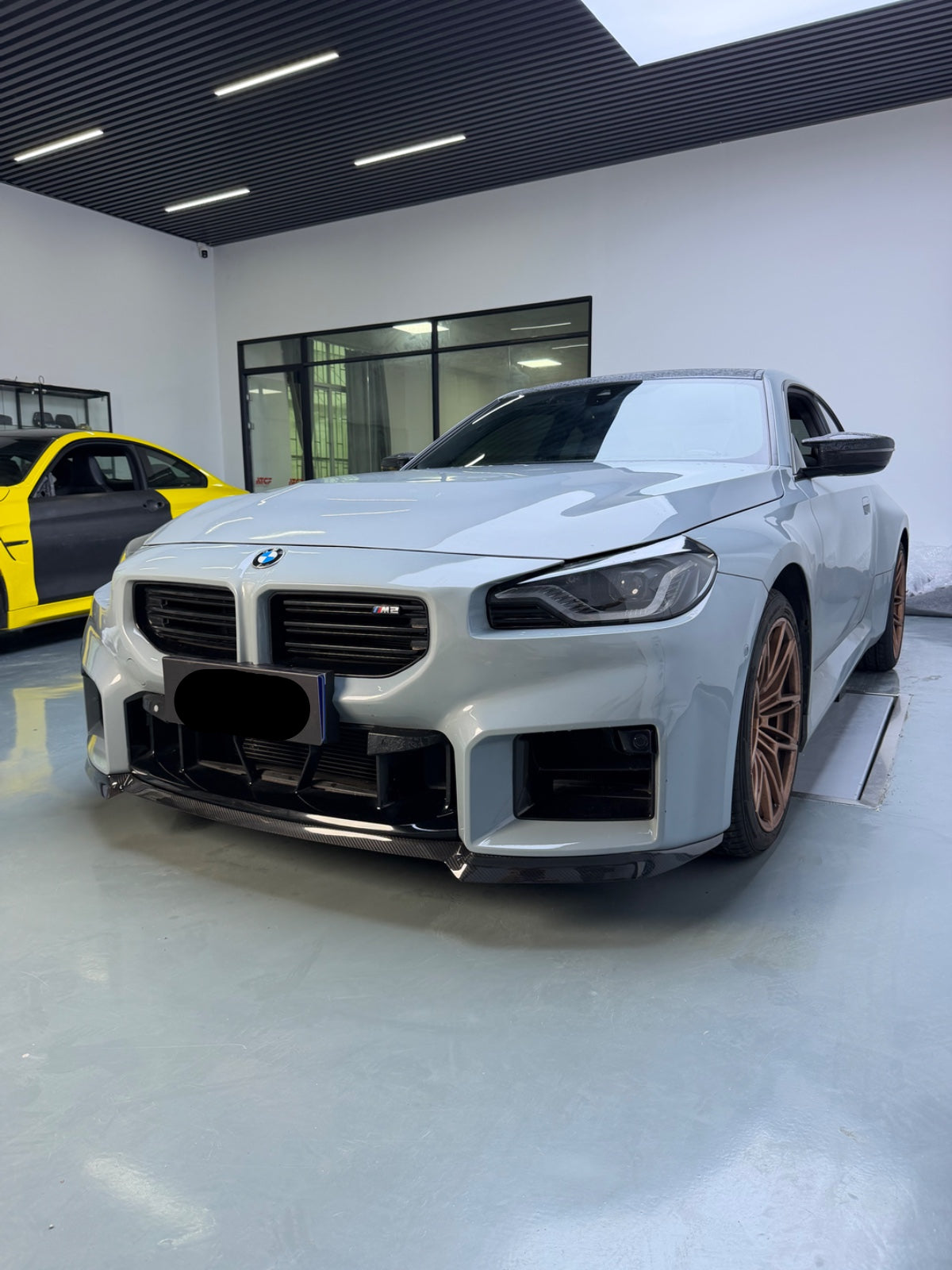 Carbon Fiber CS Style Front splitter lip - BMW G87 M2