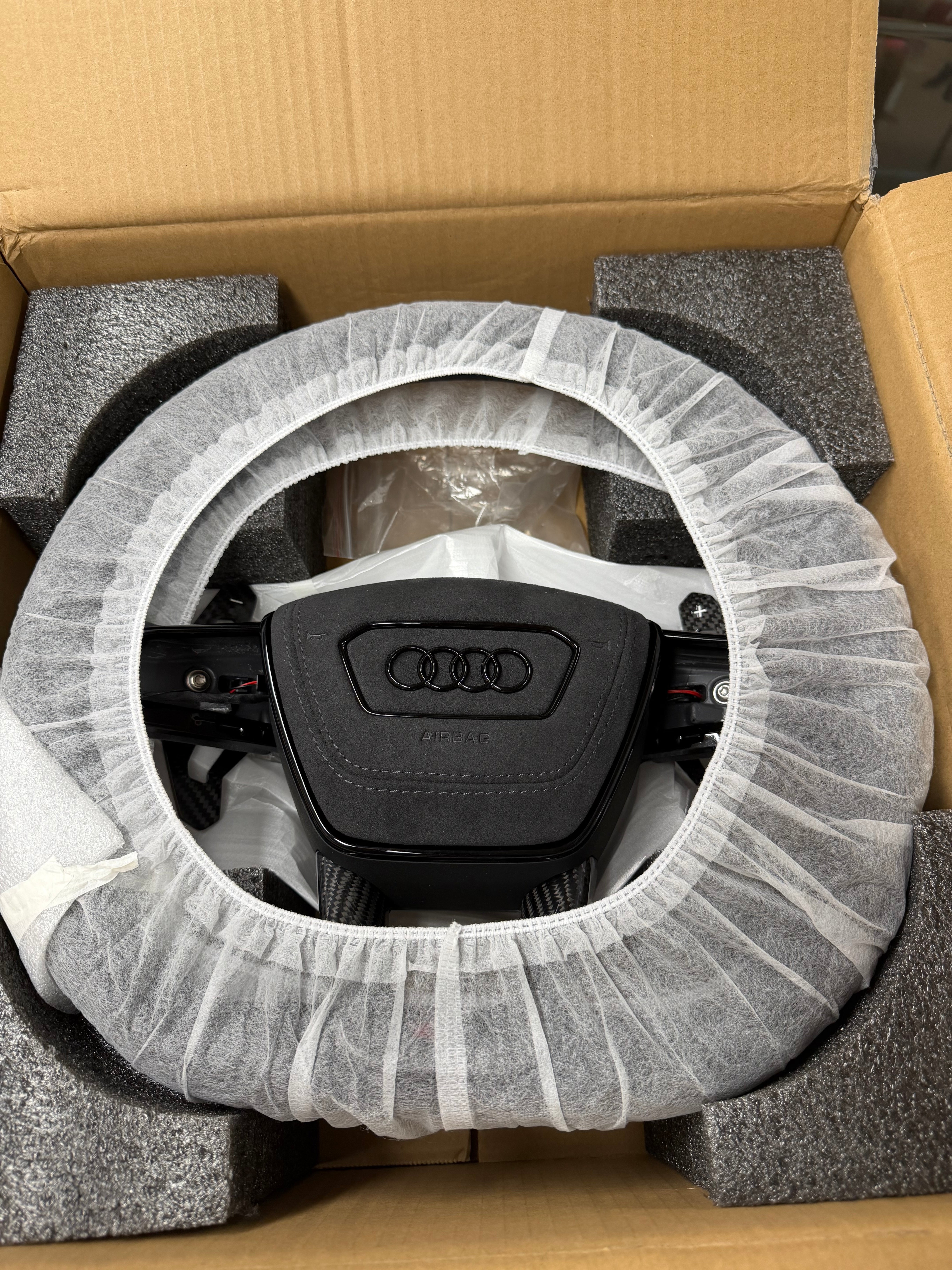 Prebuilt Custom Carbon Fiber Steering wheel for Audi RS6 RS7, A6/S6, A7/S7, S8, and Q8/SQ8/RSQ8 2019-2024