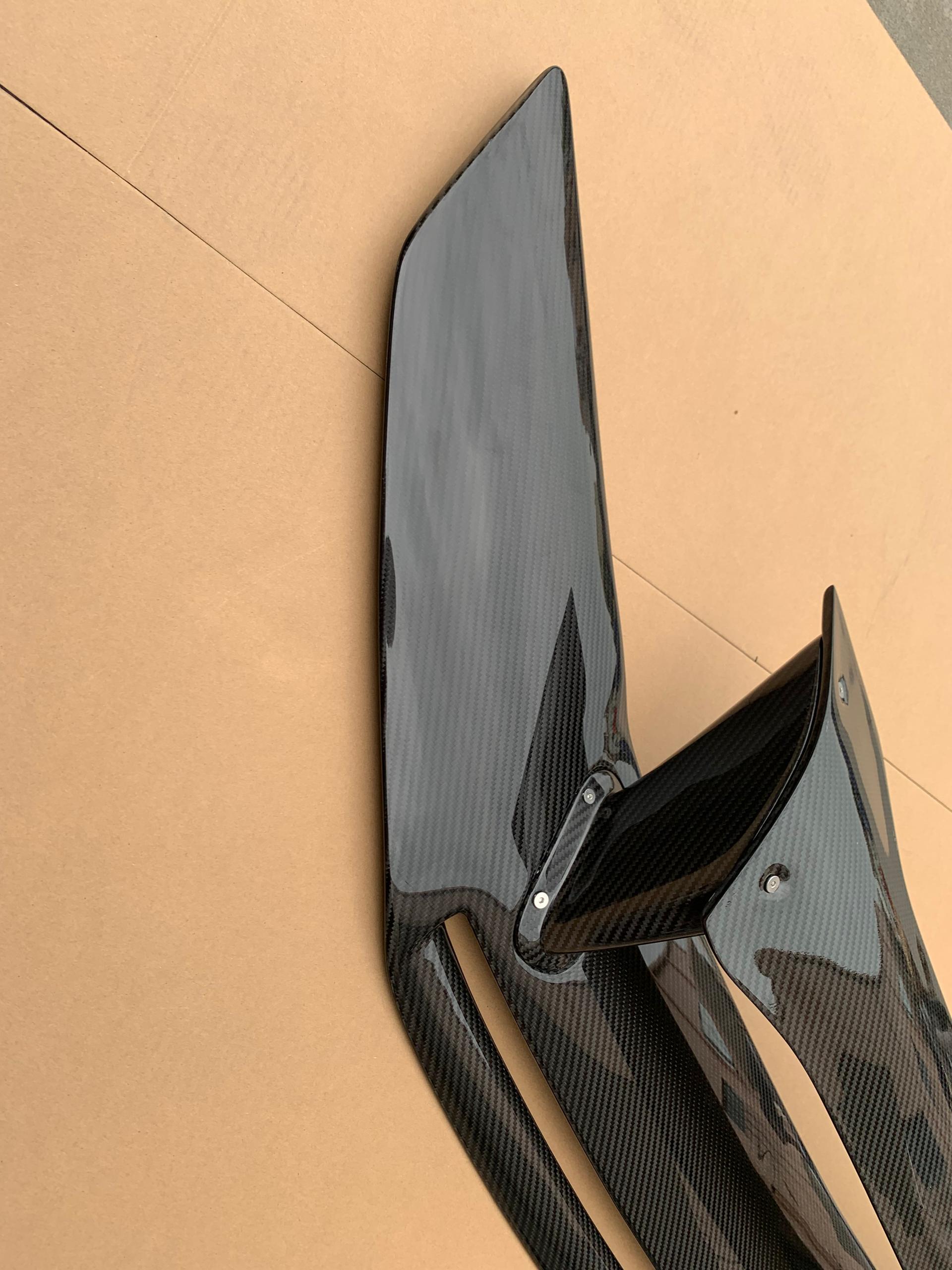 Carbon Fiber Vented Aerodynamic Wing V2 - Mclaren GT