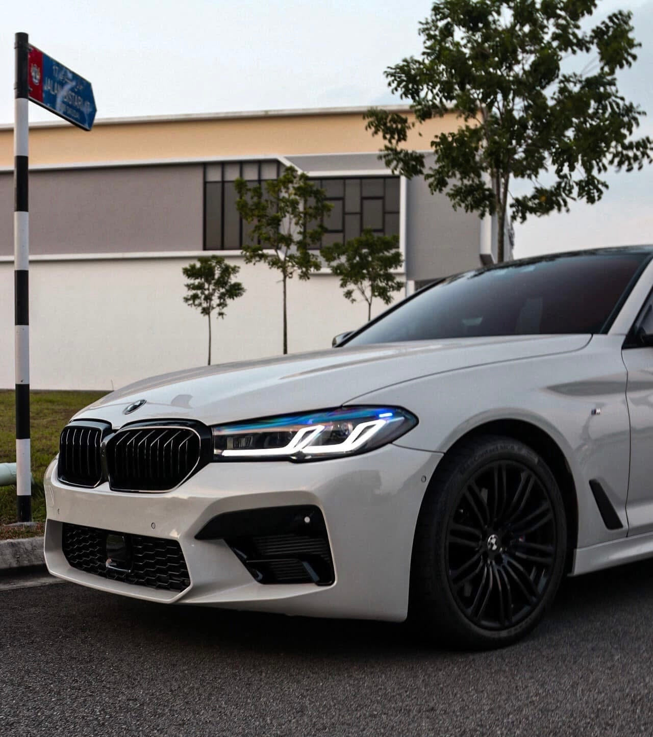 LED HEADLIGHT CSL Yellow/WHITE DRL Facelift Upgrade - BMW F90 M5 & G30 / G38 5 Series