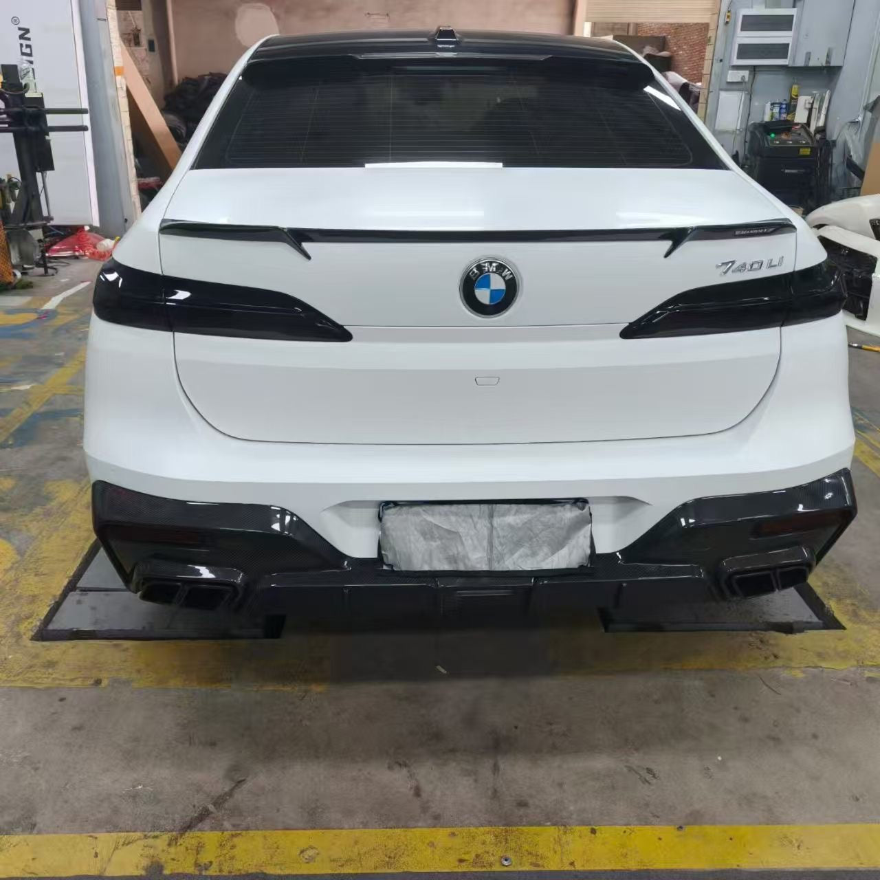 MSY Style dry Carbon Fiber Body Kit - BMW 7 Series G70