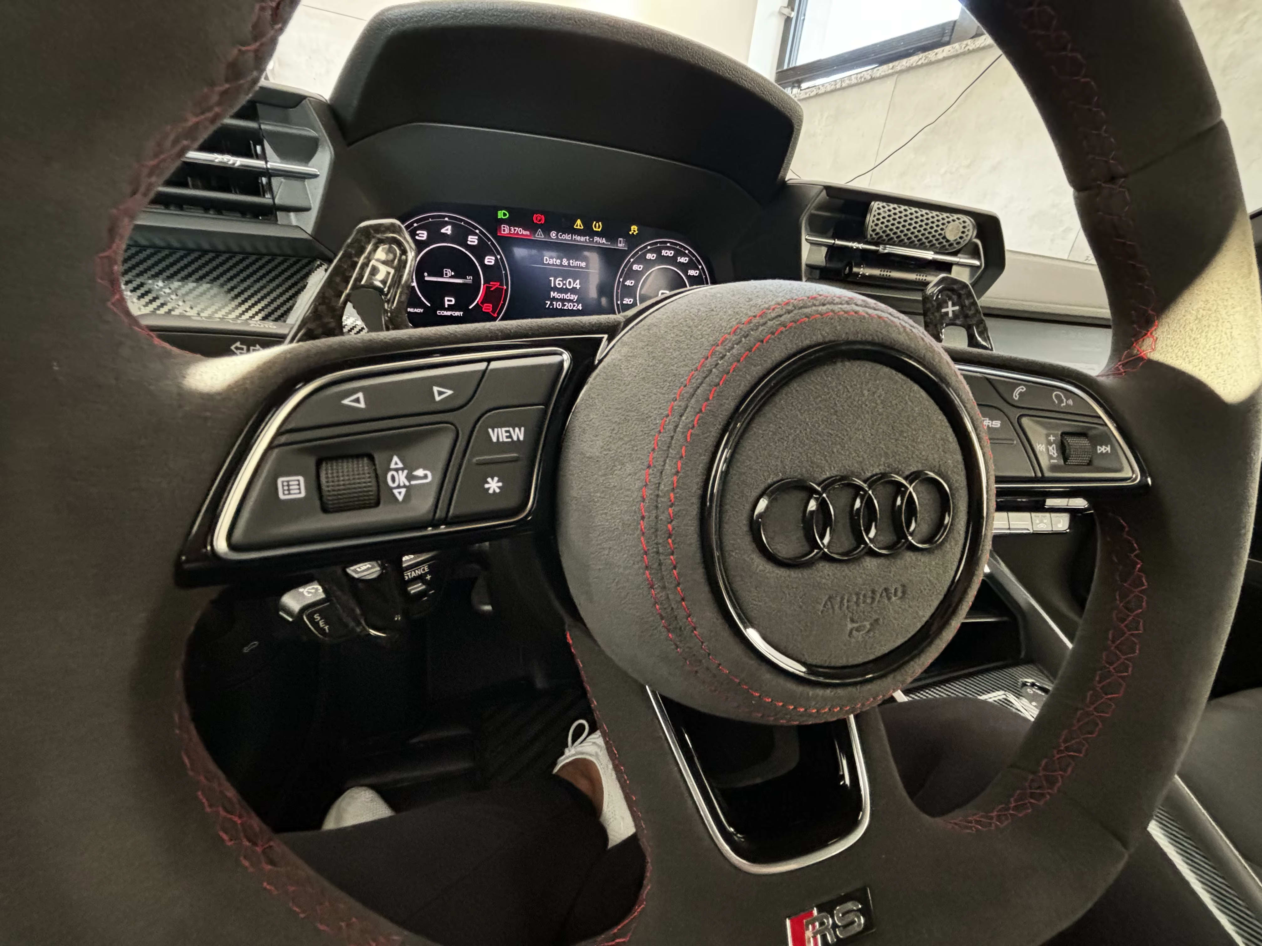 Carbon Fiber Paddle Shifters - lamborghini Urus / Audi A3 S3 RS3 A4 S4 A5 S5 A6 S6 A7 S7 A8 R8 Q3 Q5 Q7 TT TTS TTRS SQ5 B9