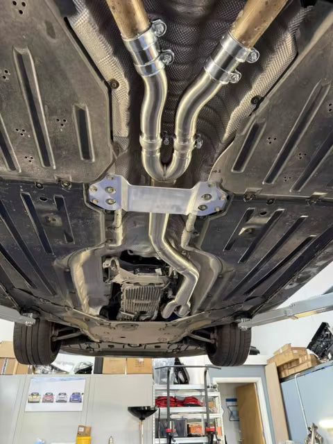 Single Mid Pipe Exhaust - G80 M3/G82 & G83 M4