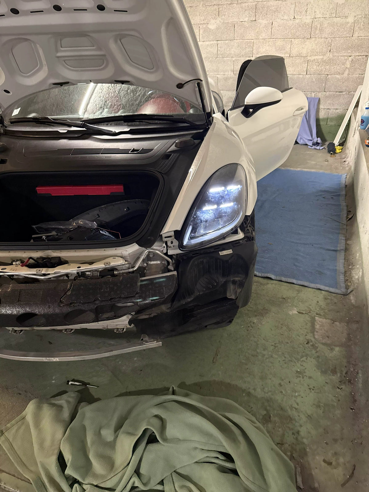 LED Matrix Style Headlight Replacement Upgrade - Porsche 718 Boxster Cayman 2016-2023 982
