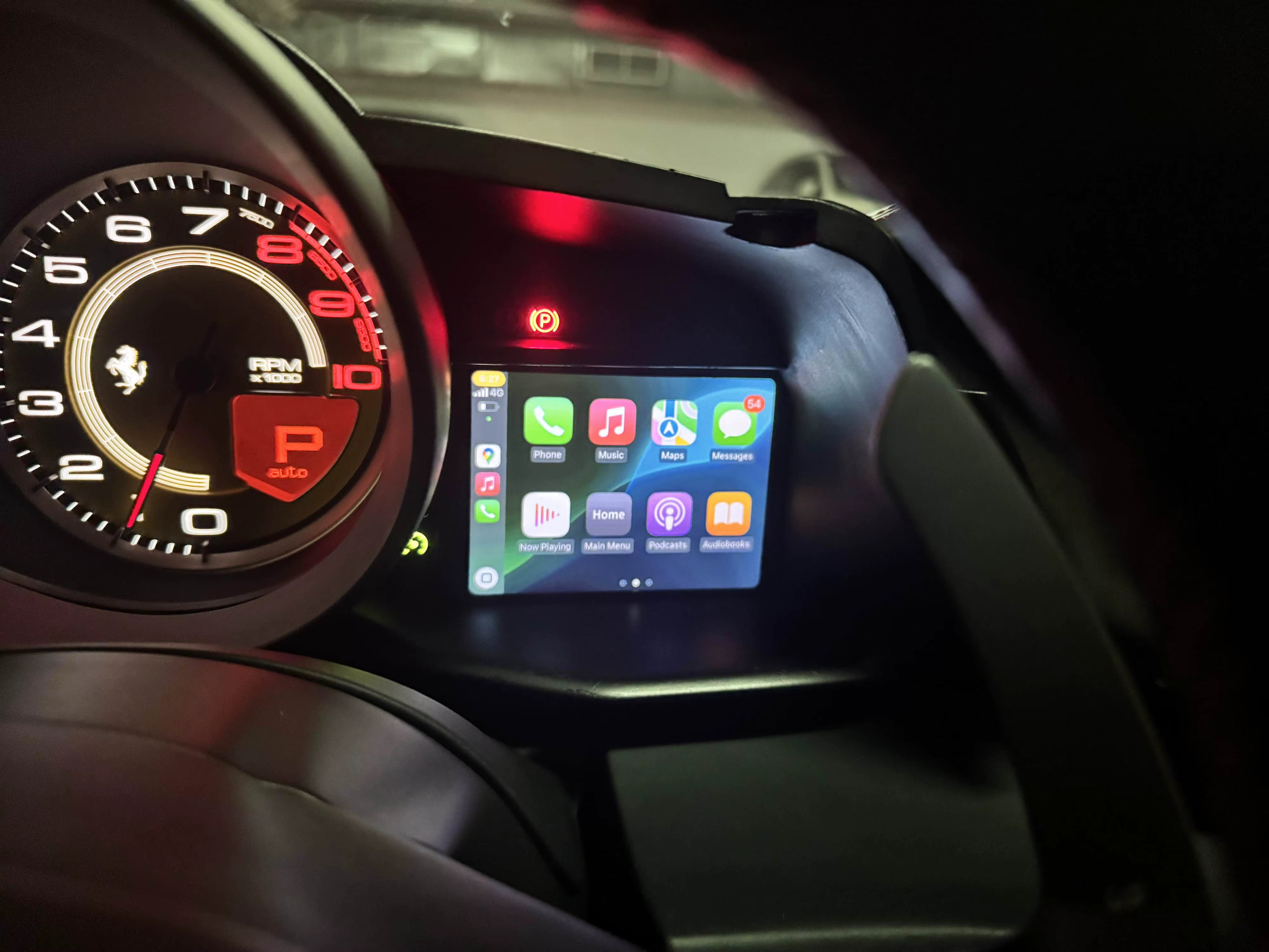 Wireless apple carplay and android auto Module California T / 488 /458/ F12 / F8 CarPlay