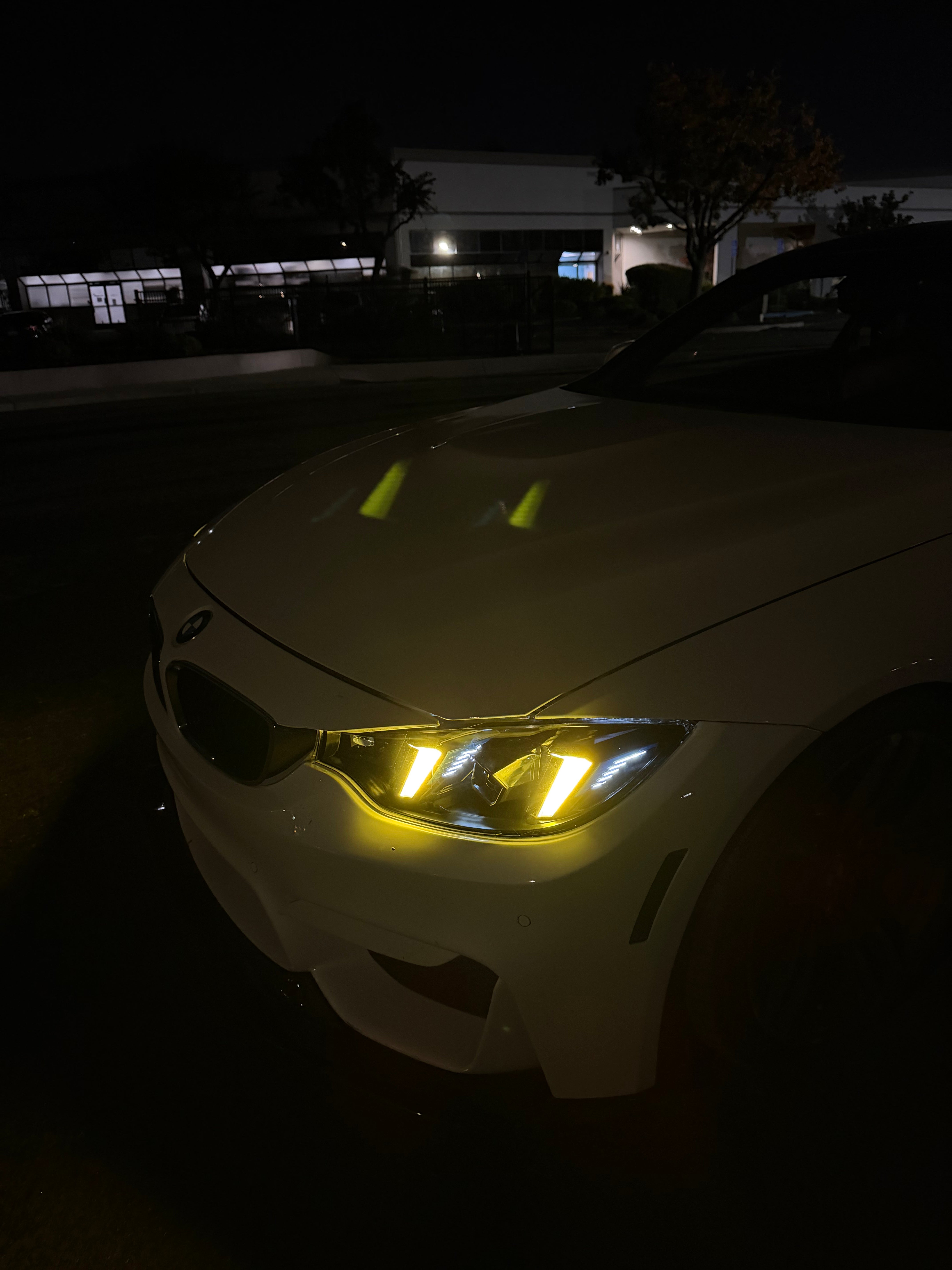 LED Switchable Yellow/White Snake Eye Style Headlights Replacement Set - BMW 4 Series F32 M3 F80 M4 F82 Headlights 2013-2019