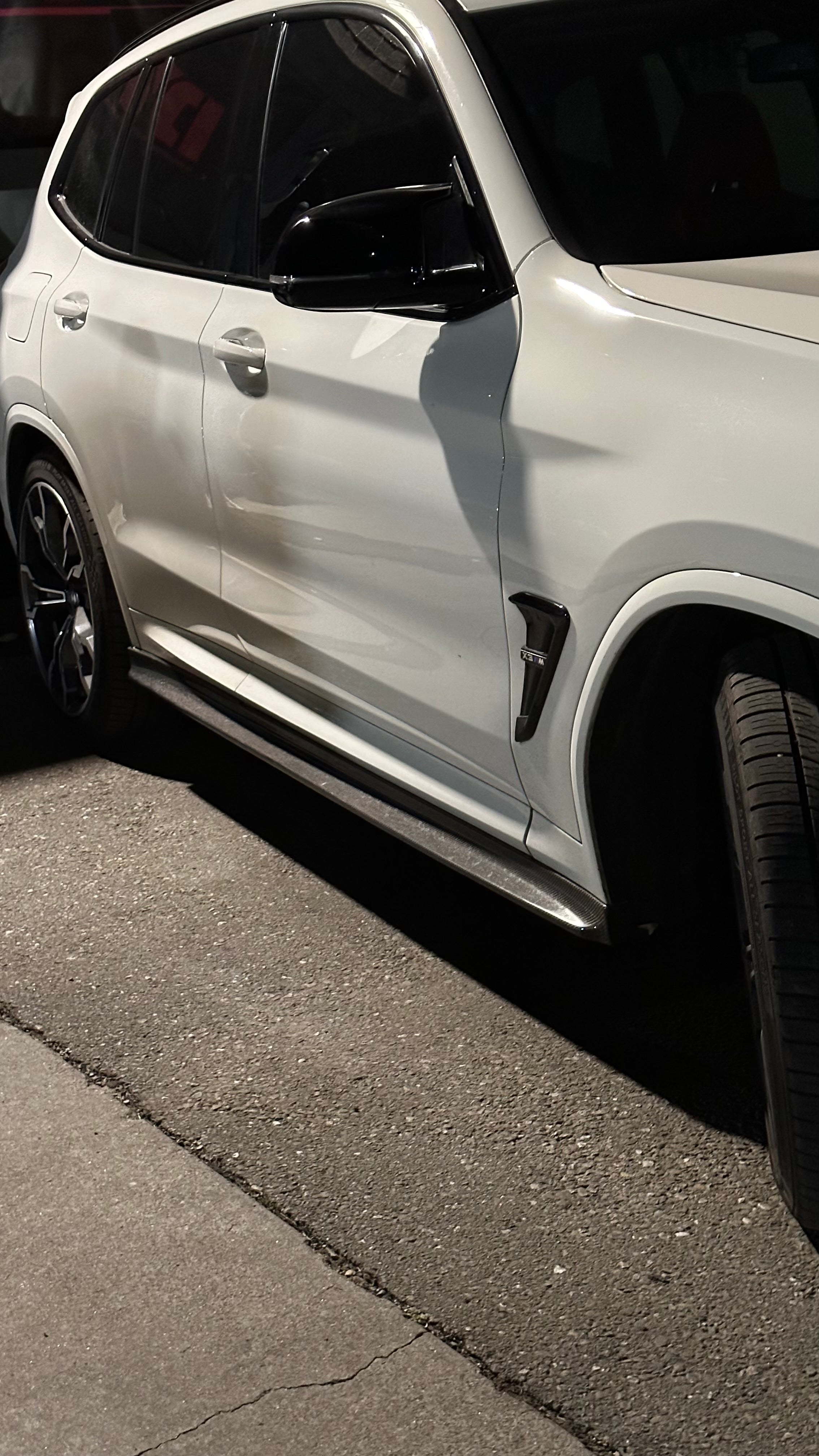 https://www.thecarbonindustries.com › products › 3d-style-carbon-fiber-side-skirts-bmw-f97-x3m-f98-x4m
