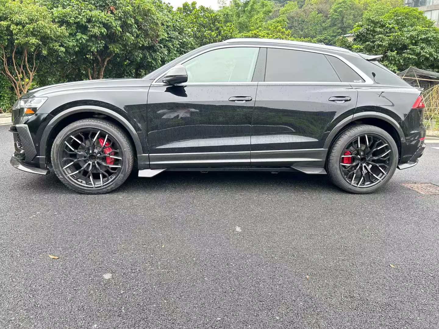 Carbon Fiber AB Aerodynamic Body Kit - Audi RSQ8