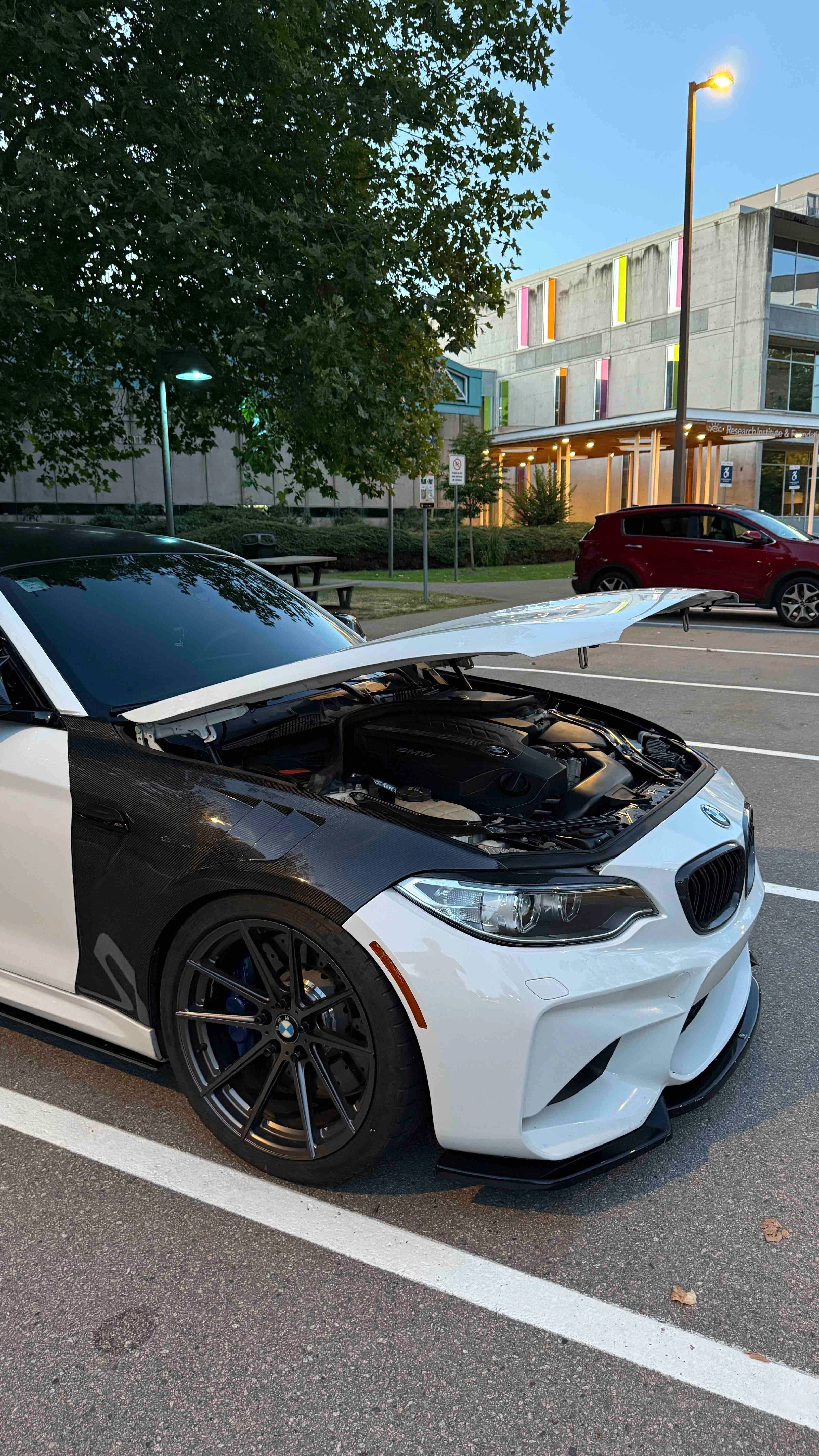 Carbon Fiber Front Vented Fenders V2 - BMW F87 M2