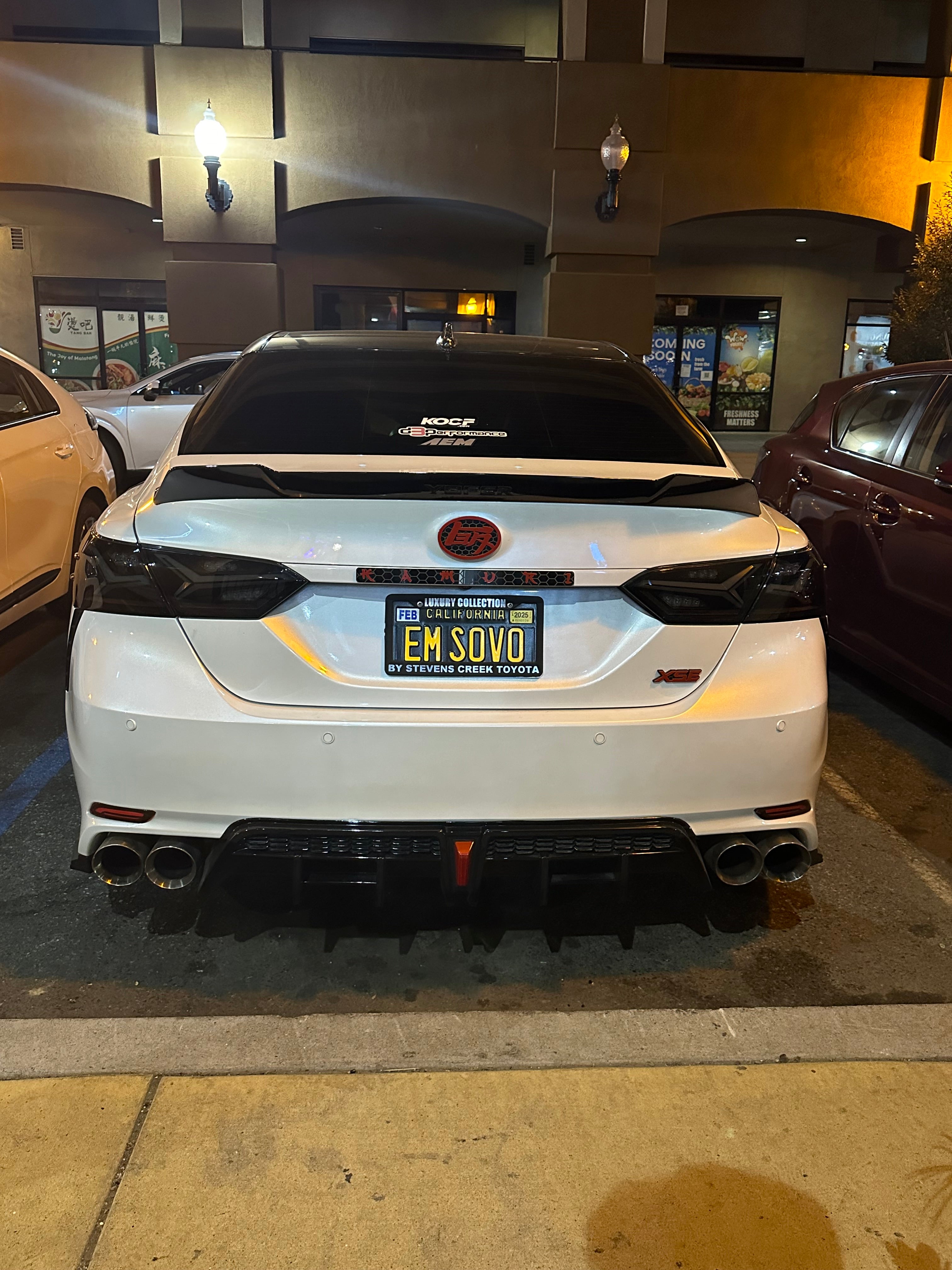 V2 Gloss Black Spoiler - Toyota Camry SE/XSE/LE/XLE