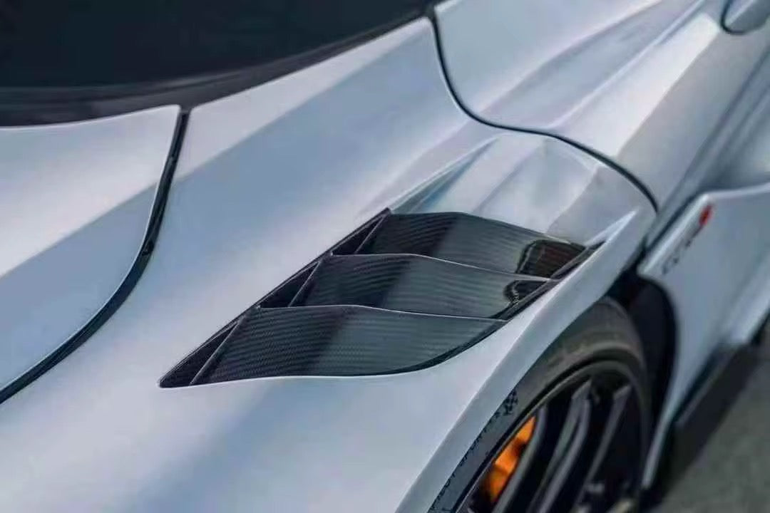 McLaren 750s vented Carbon Fiber Fenders
